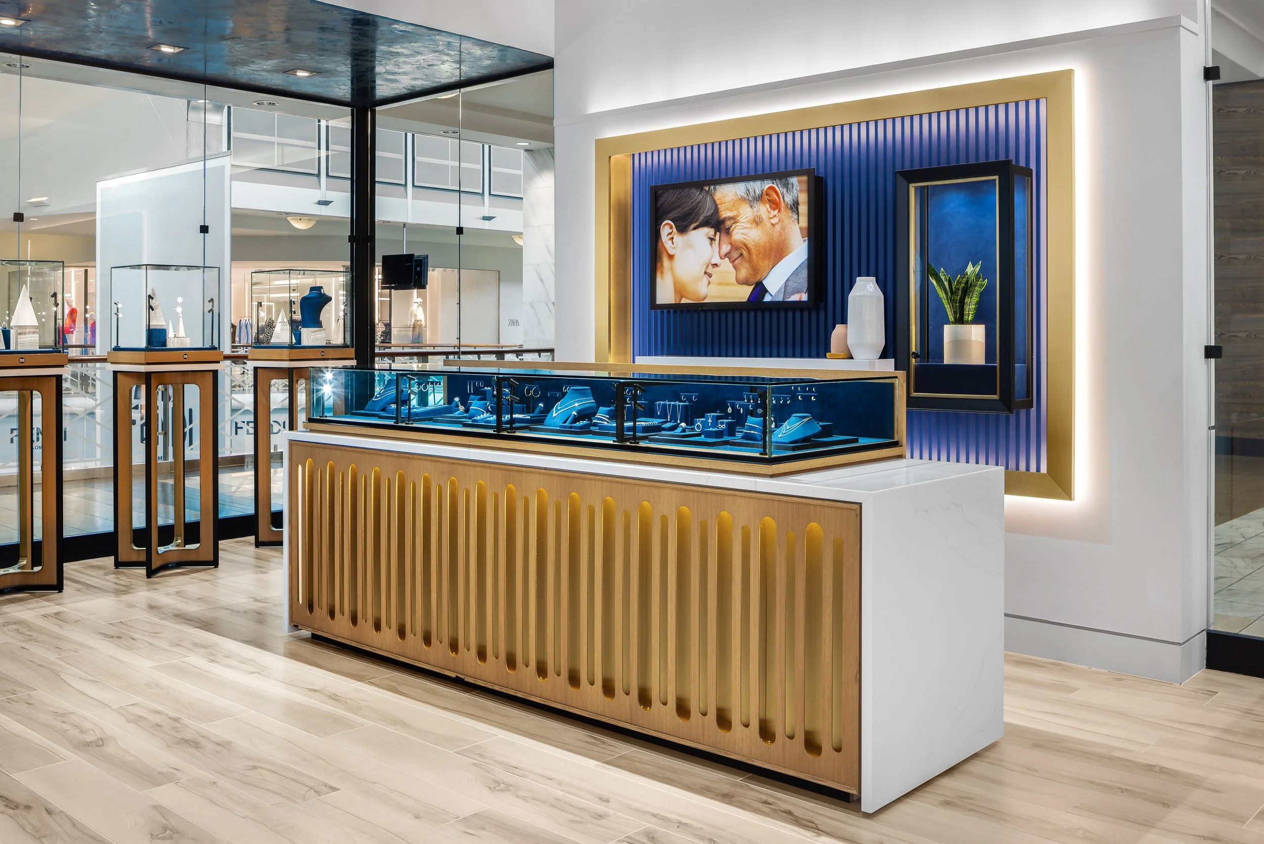 KatieBrickerPhoto_Blue-Nile_Lenox-Mall_Atlanta-GA_20221011_187-_final_webuse.jpg