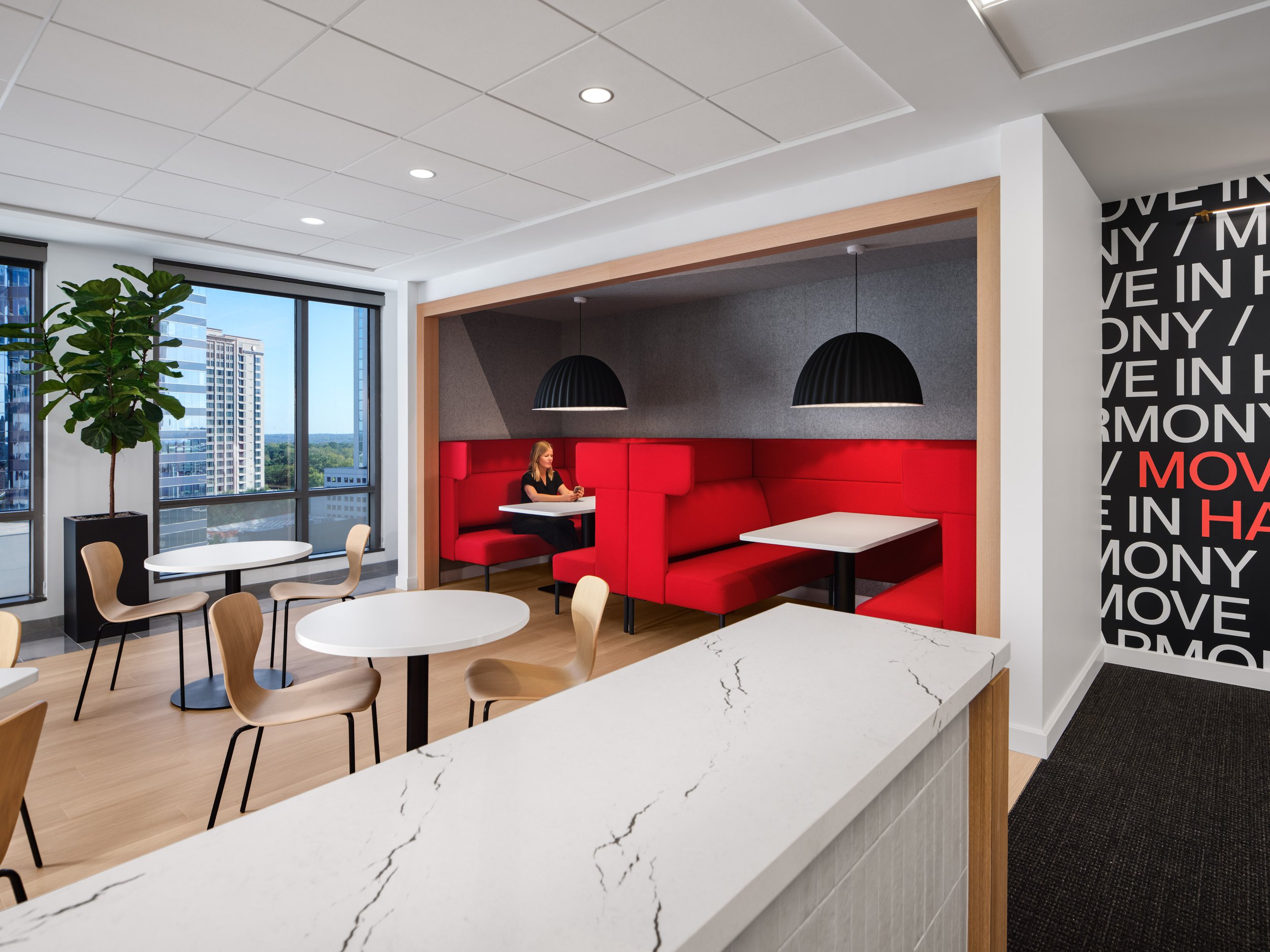 WSP_Office_ATL_View_07_v2_people_webuse.jpg