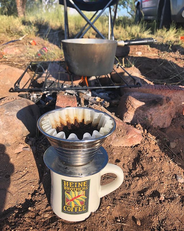 they have in-house baristas in the sonoran desert now. 6/10 service, 10/10 view
.
.
.
.
#camping #coffee #tucsoncoffee #localcoffee #eatlocal #tucsonaz #arizona #campcoffee #lascienagas #patagoniaaz