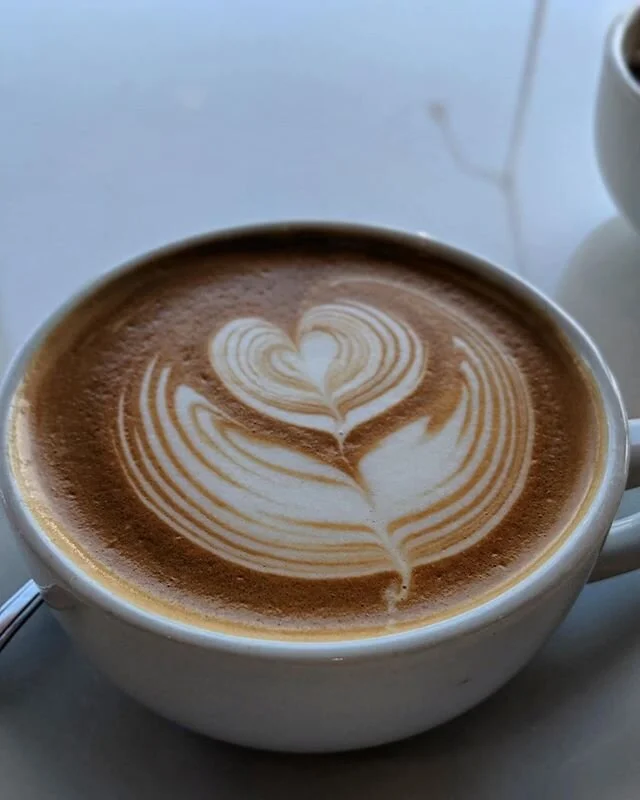 tastes good AND looks good? a girl CAN have it all!
.
.
.
.
#coffee #latteart #latte #tucsoncoffee #cafe #localcoffee #eatlocal #uofa #arizona #tucsonarizona #yelp #yelptucson #sunshinemile #local #azlocal #roaster #cappuccino