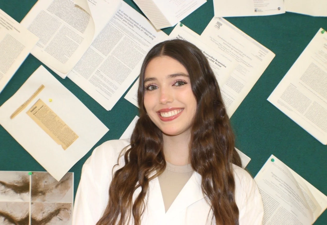 MackenzieWhitecoat.jpeg