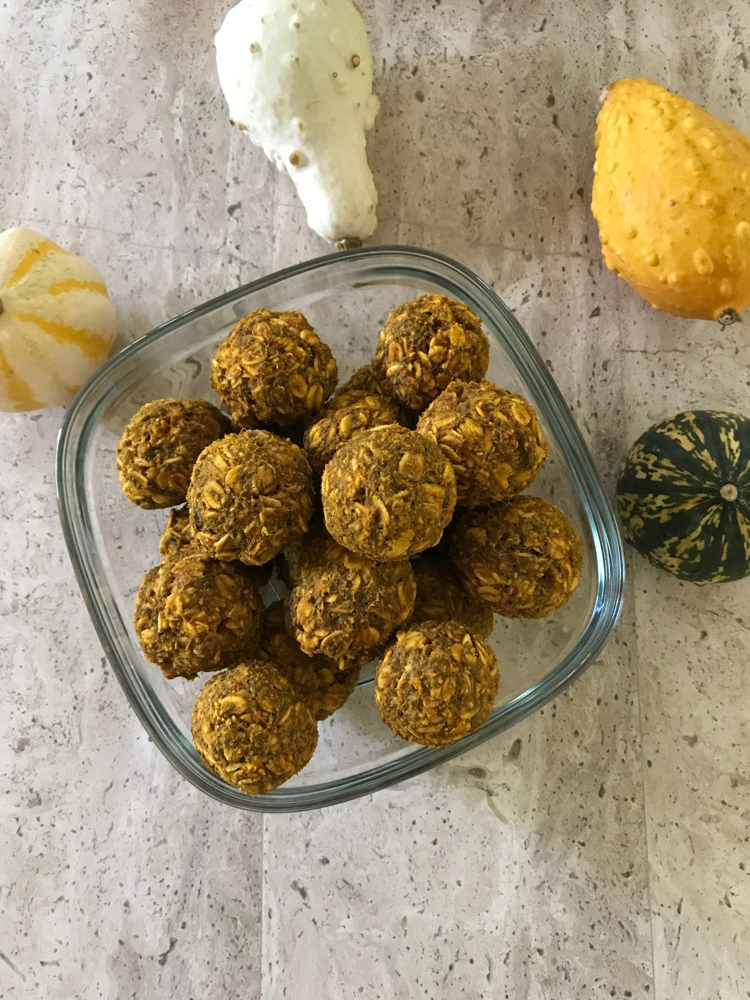 pumpkin oatmeal bites