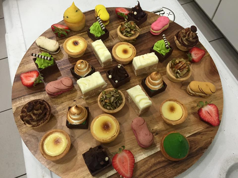 Cake platter.jpg