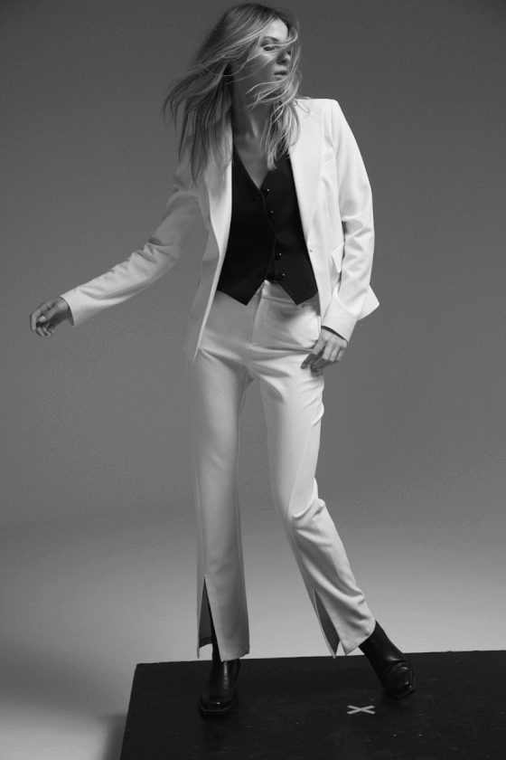 dove shore MIAMMOSS1-ezgif.com-resize.gif