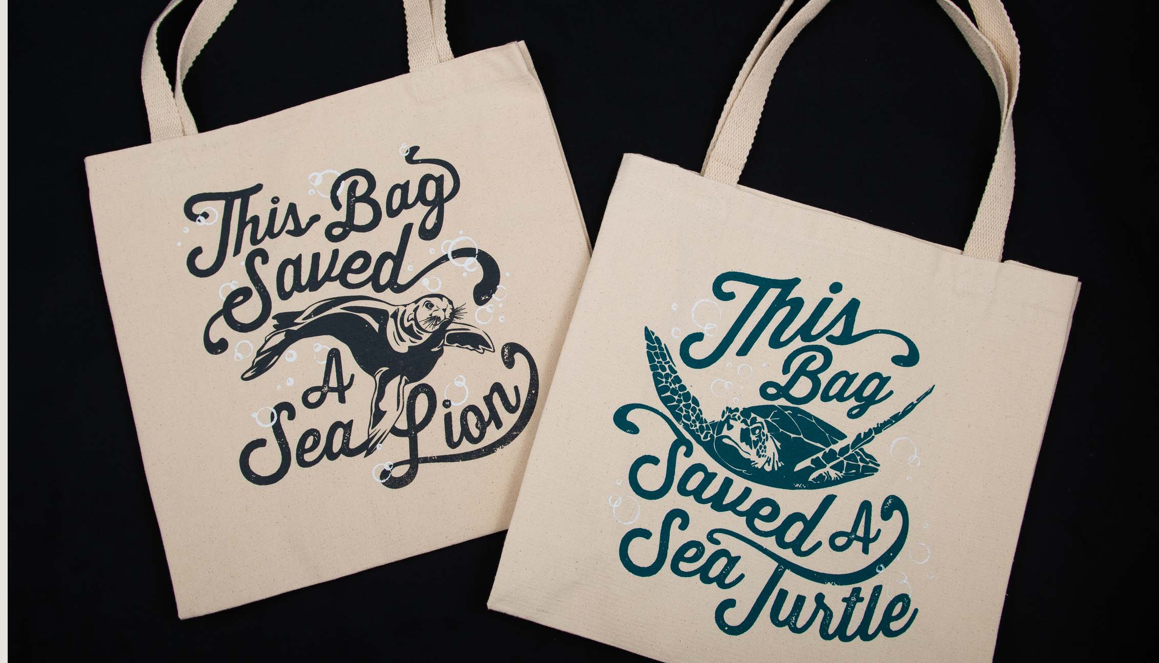 Canvas bags with these particular markings are increasingly being spotted at the Houston Zoo. 