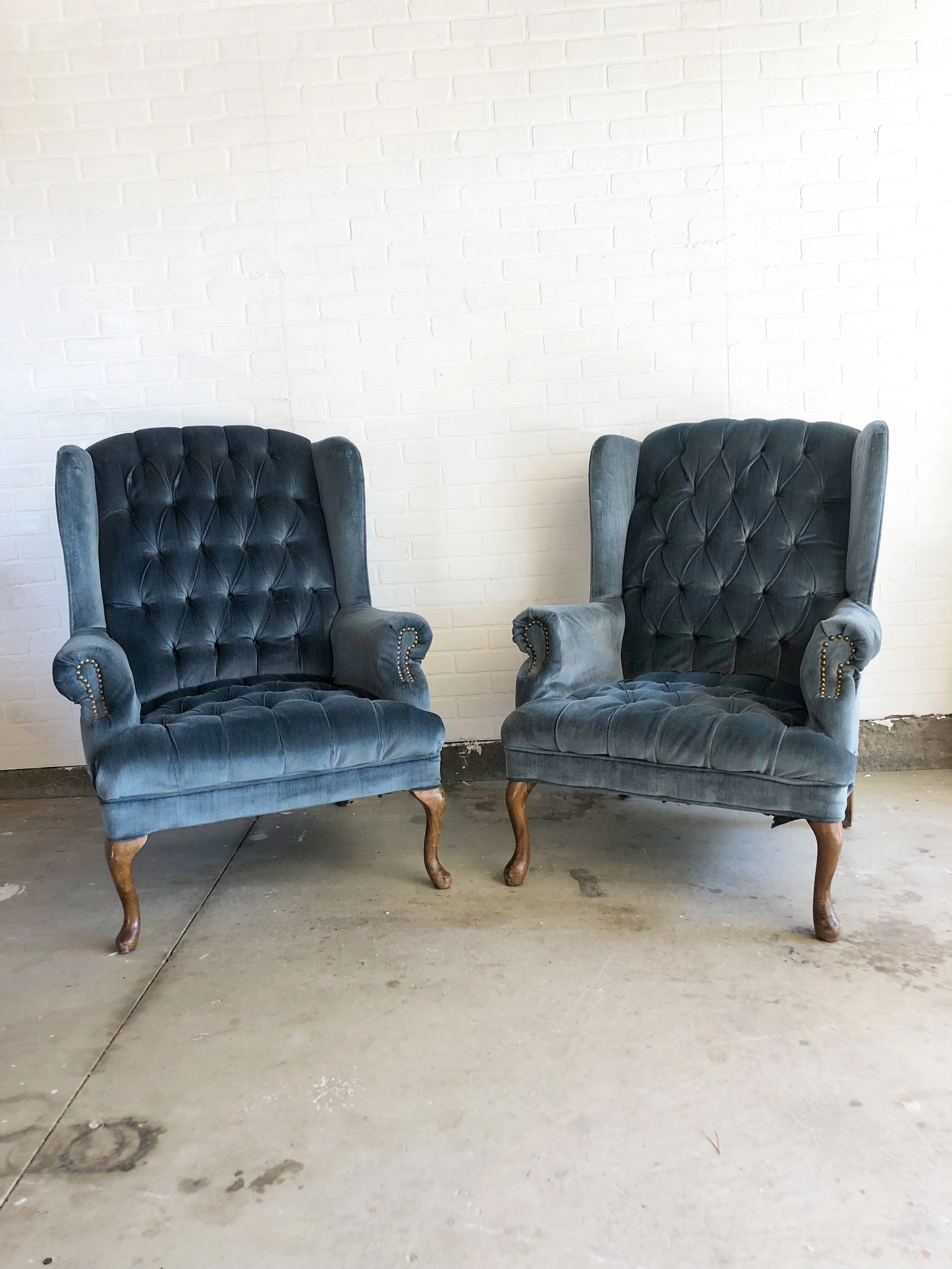 3F0588BA-9CEE-40EA-B708-FDD092BA5DF2