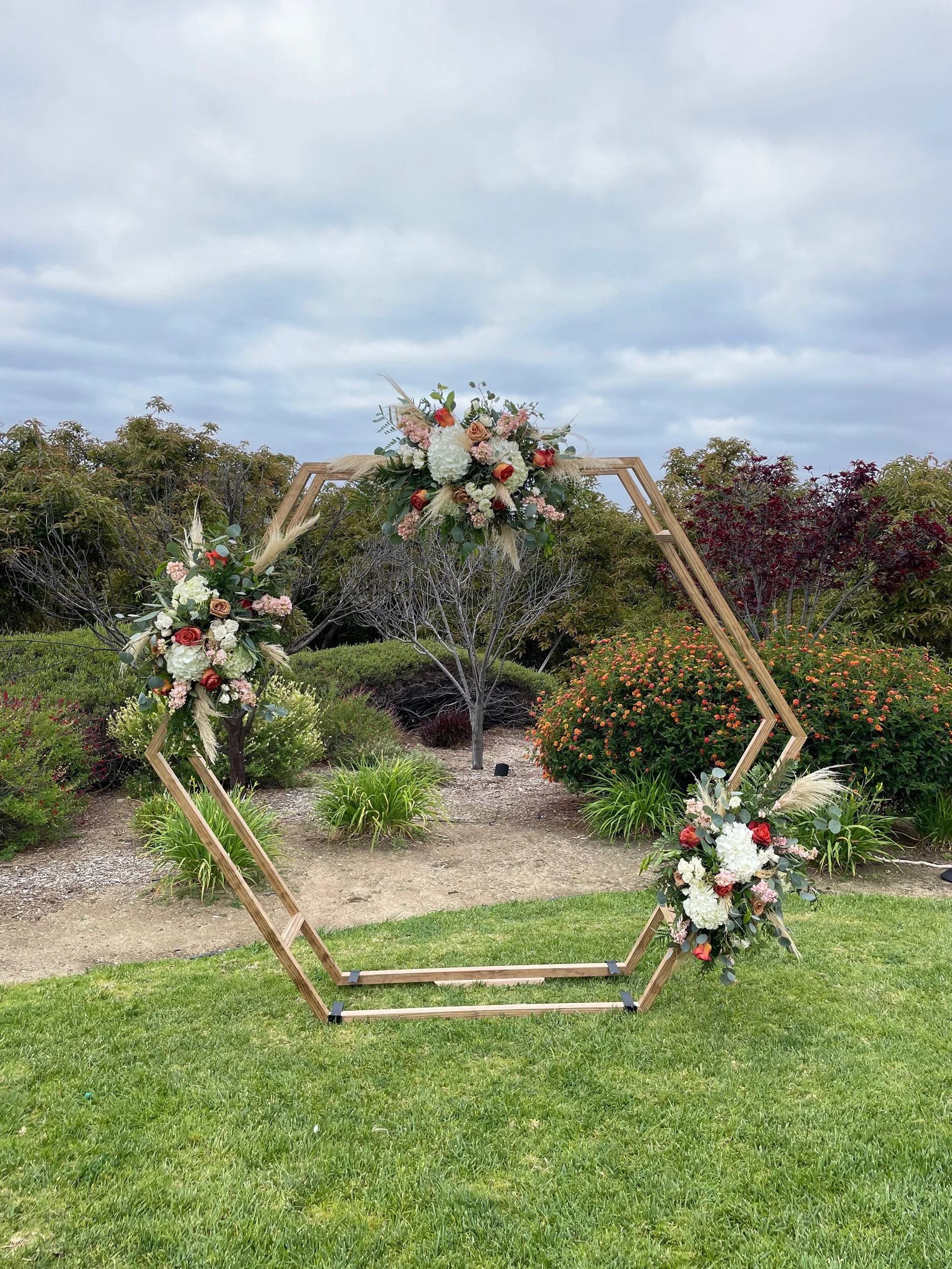 EB04E828-CA8B-4003-9F2F-9FF0674CB2D6