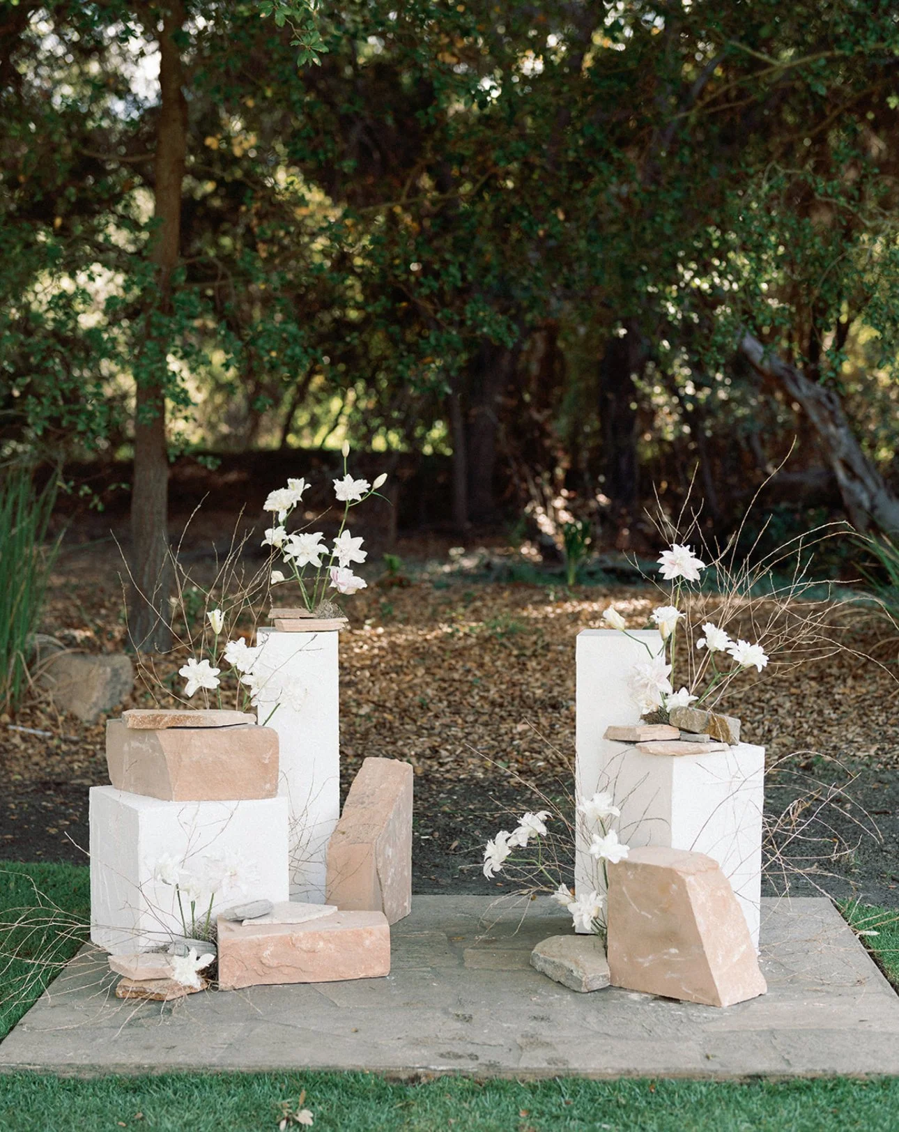 Square White Plaster Pillars