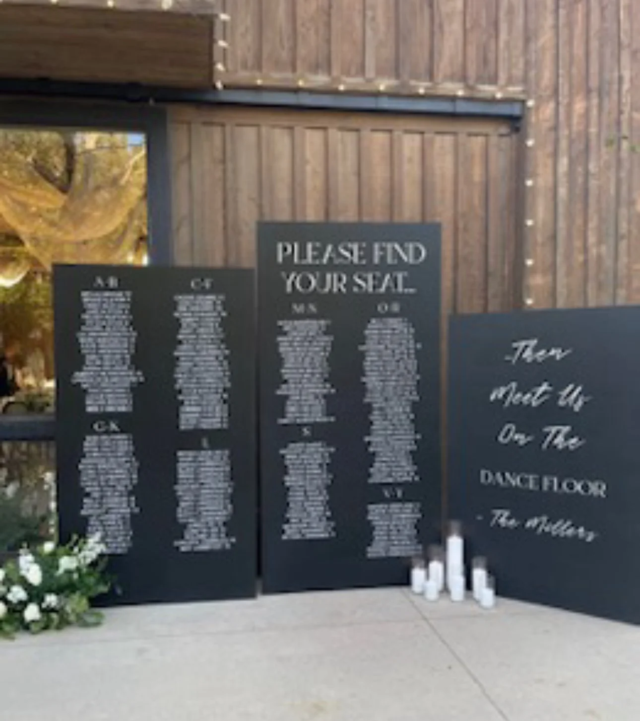 Three Piece Black Seating Chart