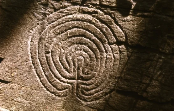 Rocky_Valley_labyrinth_Tintagel.jpg