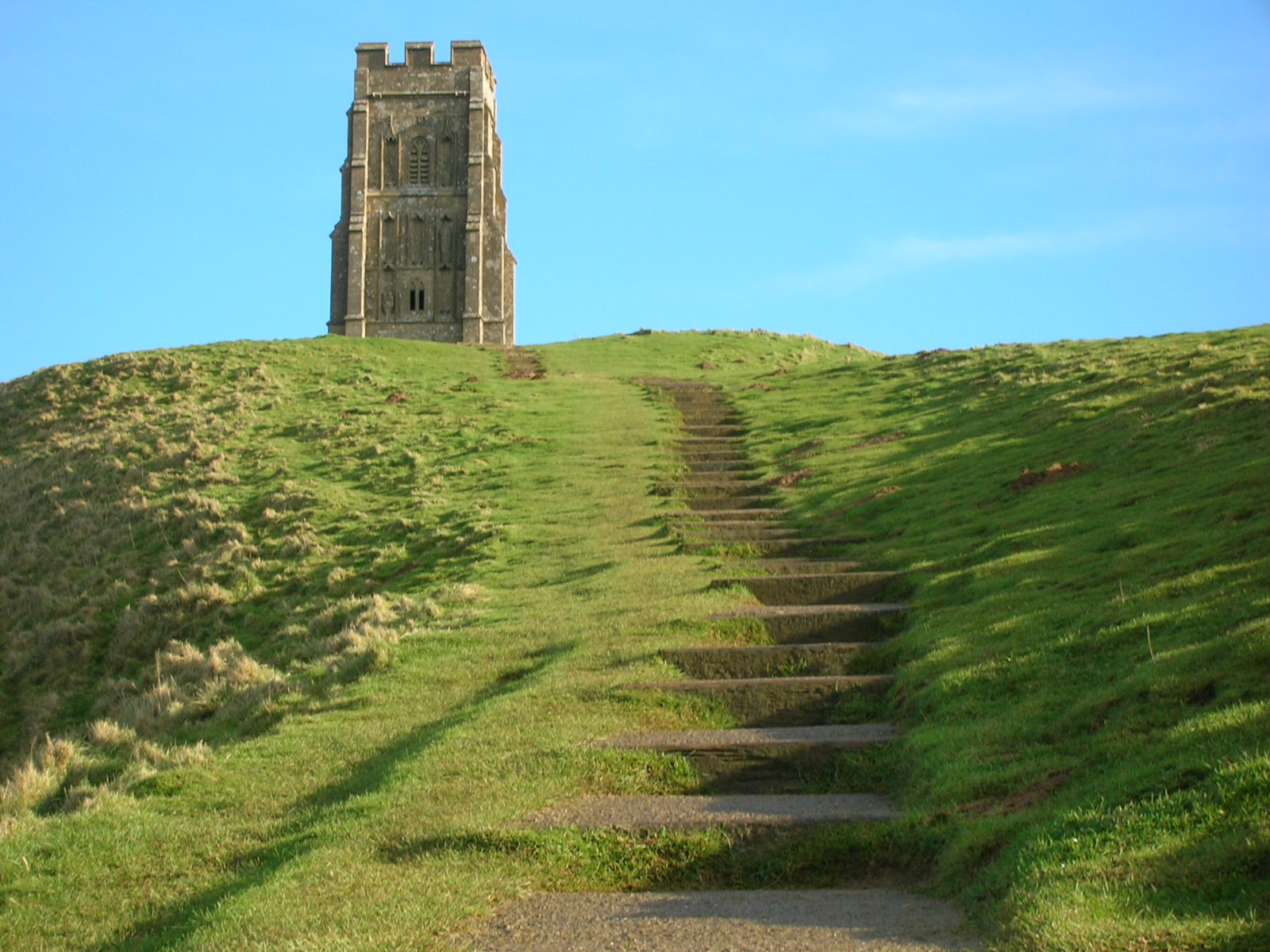 Summit_of_Glastonbury_Tor.jpg