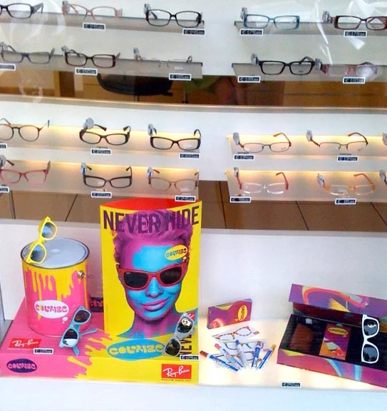 ray-ban-colorize-instore.jpg