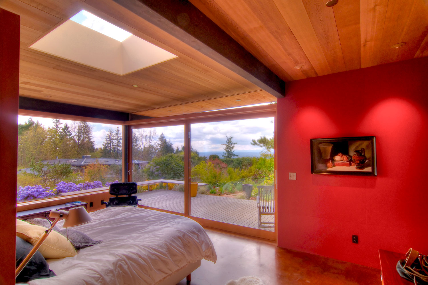 Hilltop_Bedroom.jpg