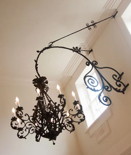CHANDELIER