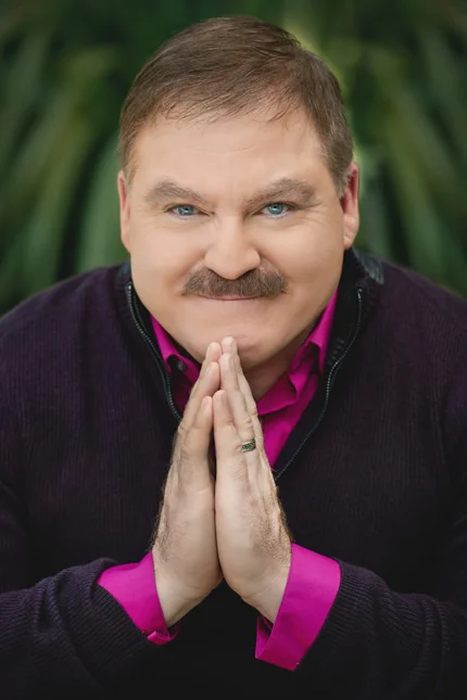 JAMES VAN PRAAG COMING TO THE Q CENTER-ST. CHARLES, 6/24-6/26
