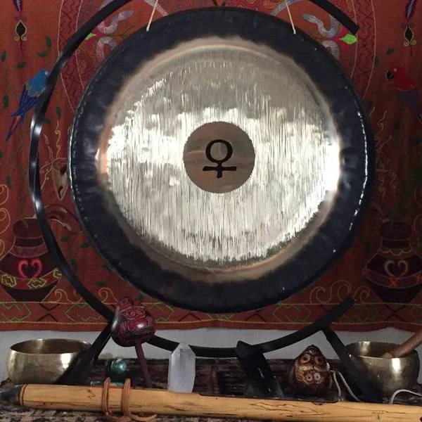 Sound Meditation with the Venus Gong, stimulate the bodies own healing energy