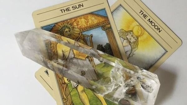 Cracking the Tarot Code
