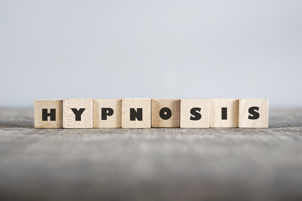 Experience a group hypnosis offering love to the person who is your true love