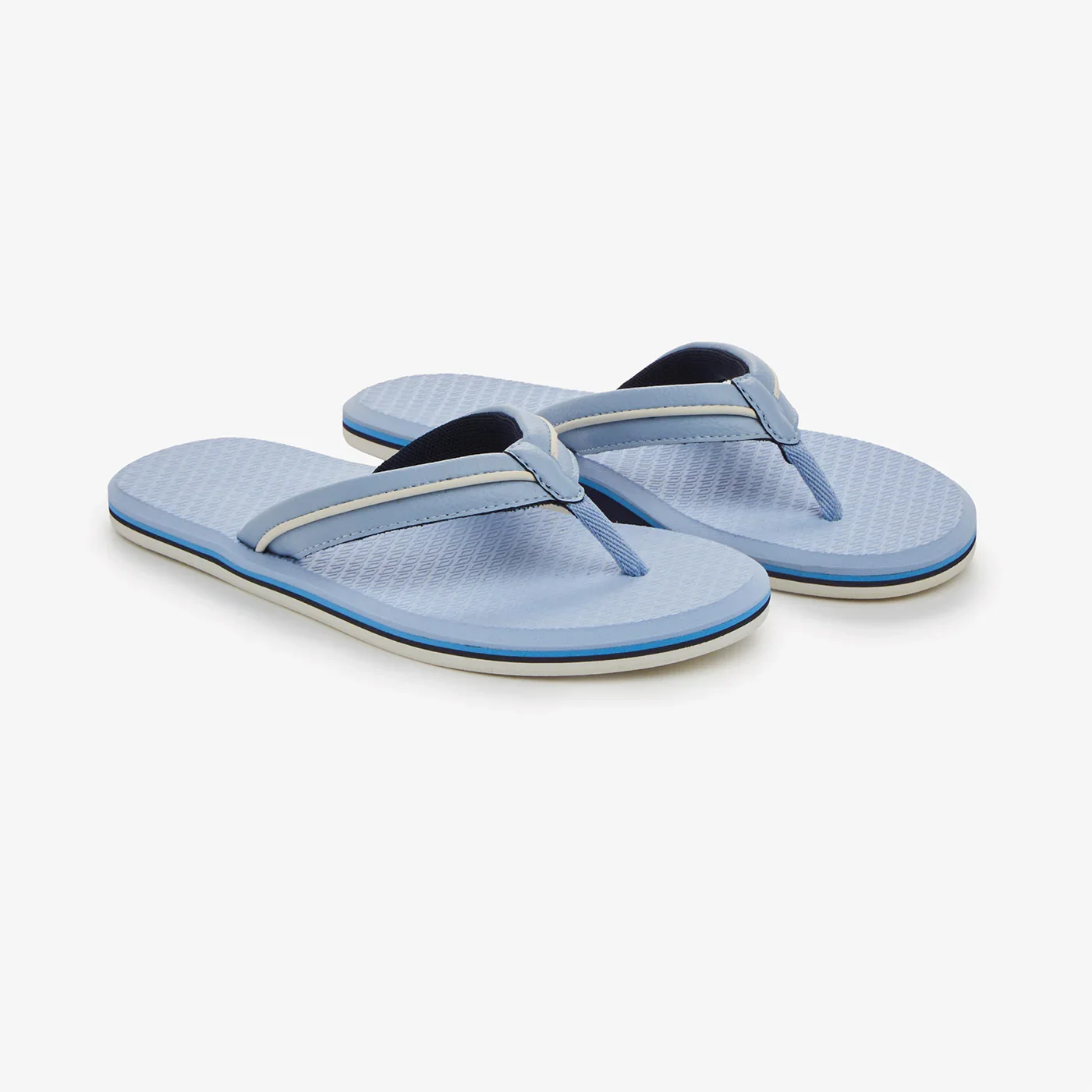 W_Cape_SkyBlue_3_4.webp