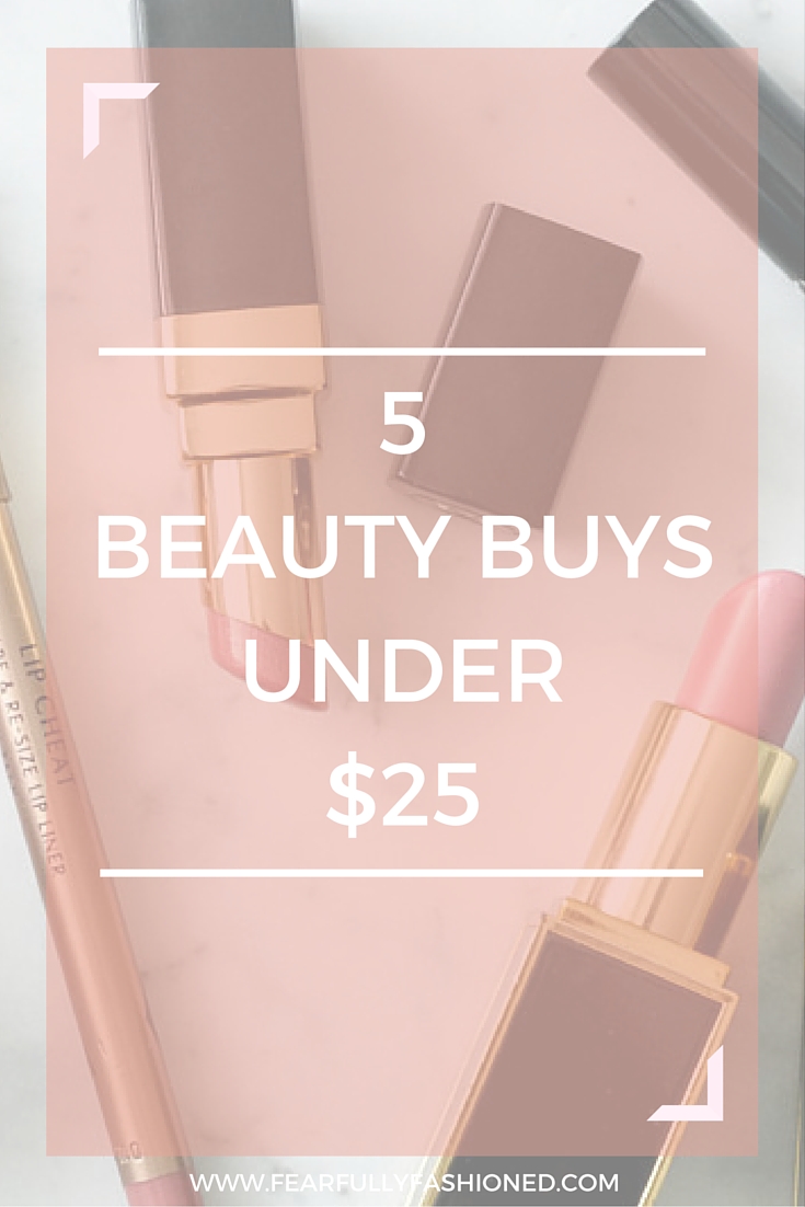 Featured Image via Estée Lalonde