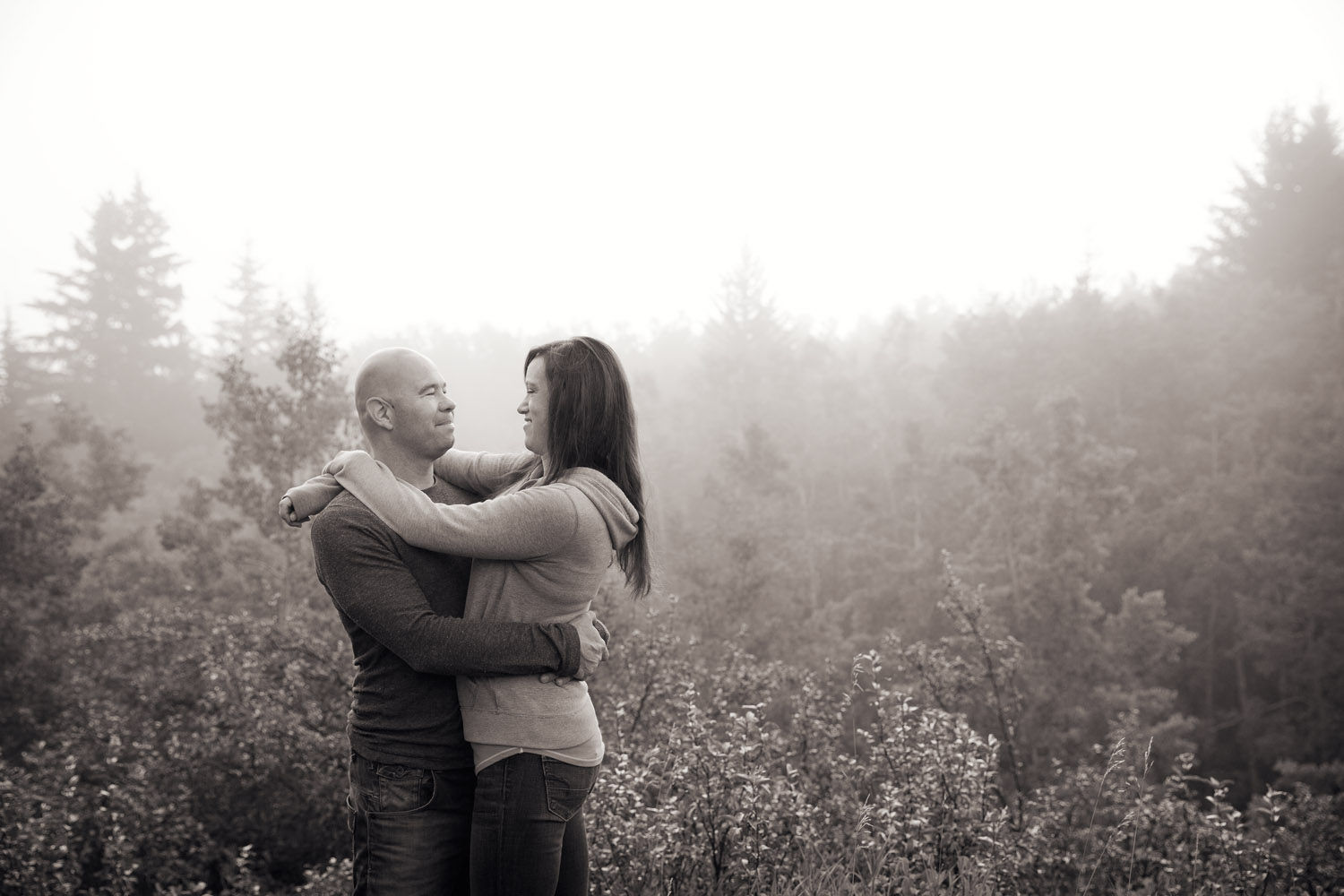 Couples Foggy Morning Adventure Anniversary Shoot