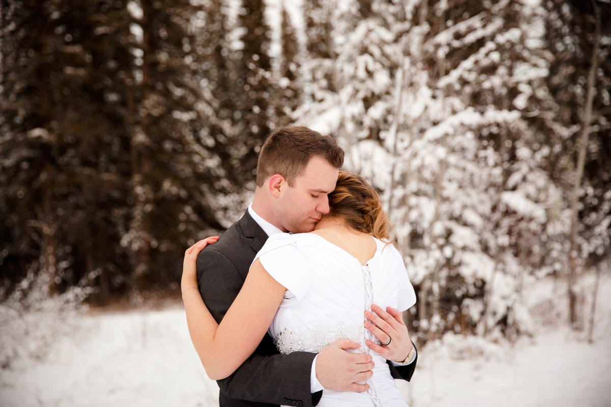  Calgary Alberta Winter Wedding Guenard Photography 