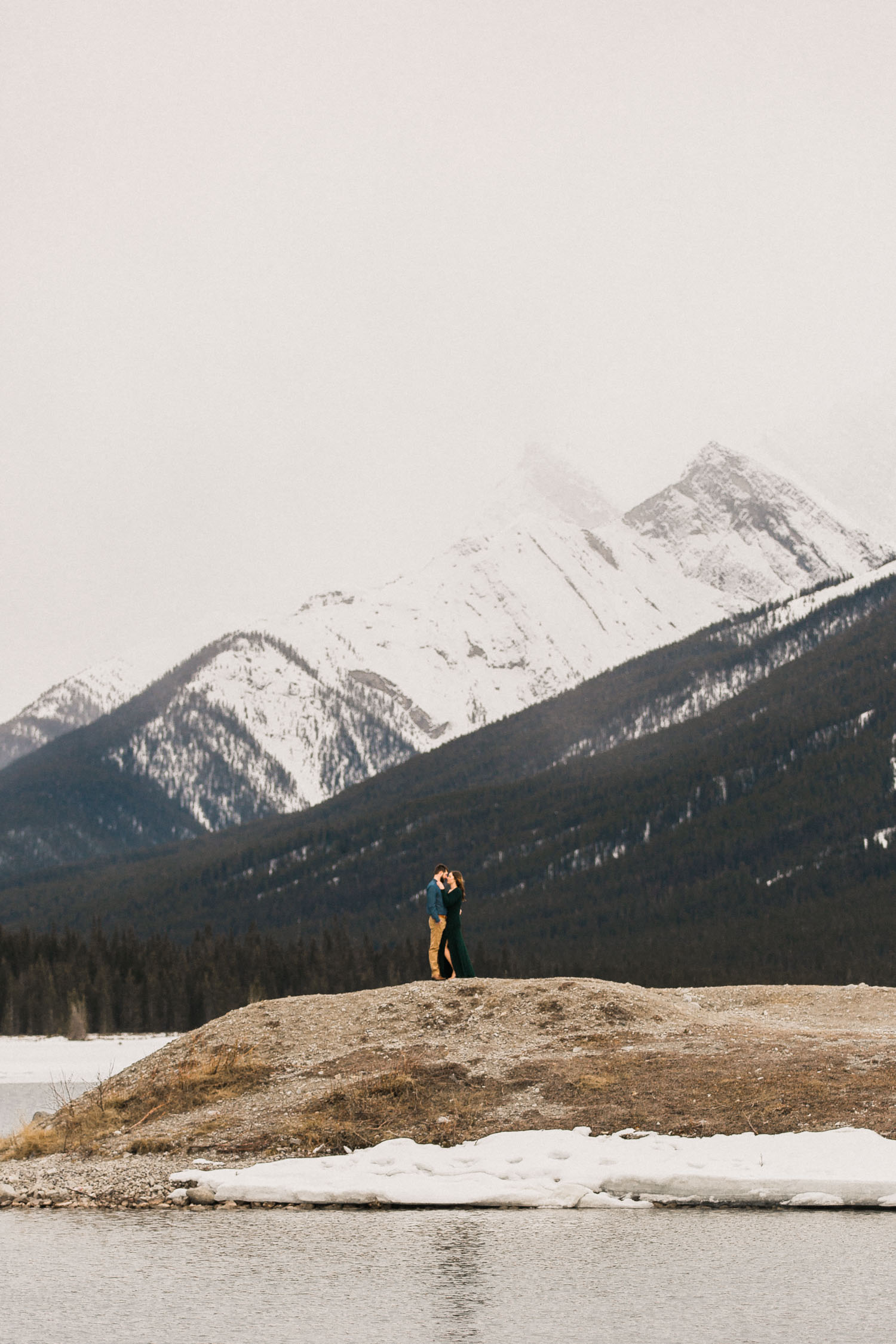 Canmore Anniversary Vacation Photographer Guenard Photography