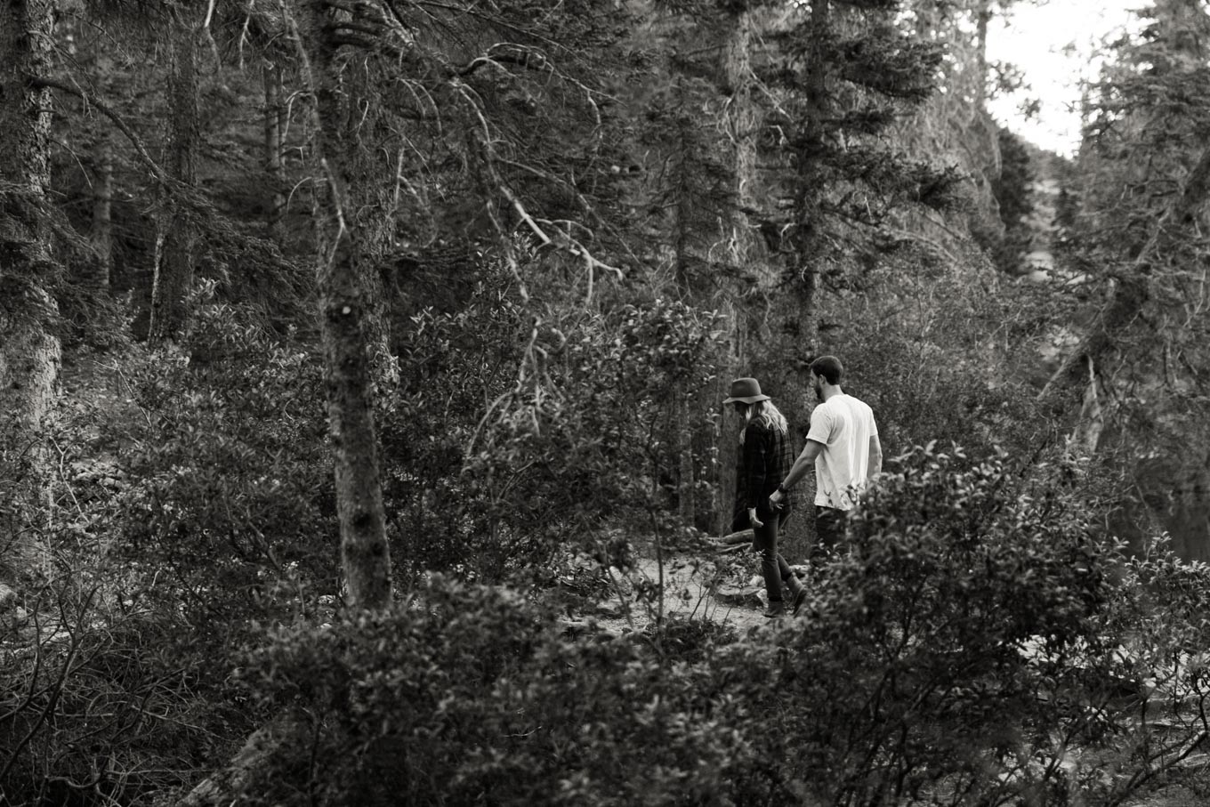 First Anniversary Shoot Canmore Photographer Jennie Guenard Photography