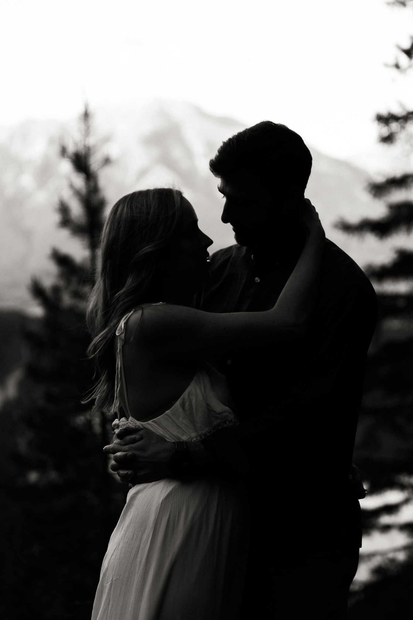 First Anniversary Shoot Canmore Photographer Jennie Guenard Photography