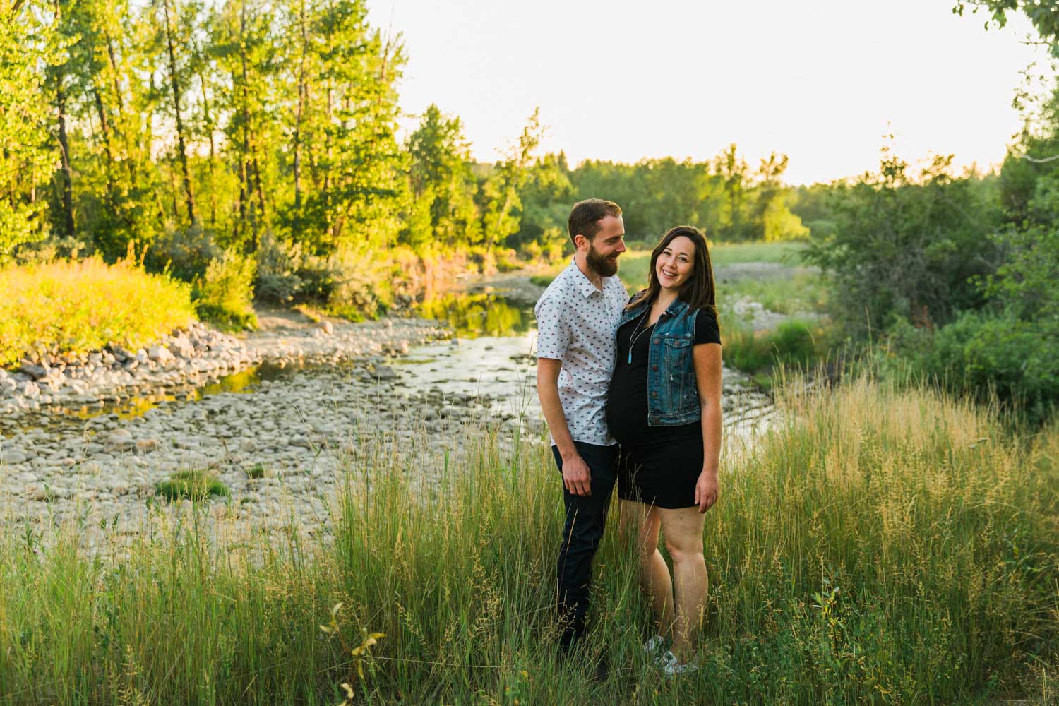 What you should know when you're pregnant with your first jennie guenard photography fishcreek park calgary maternity photographer