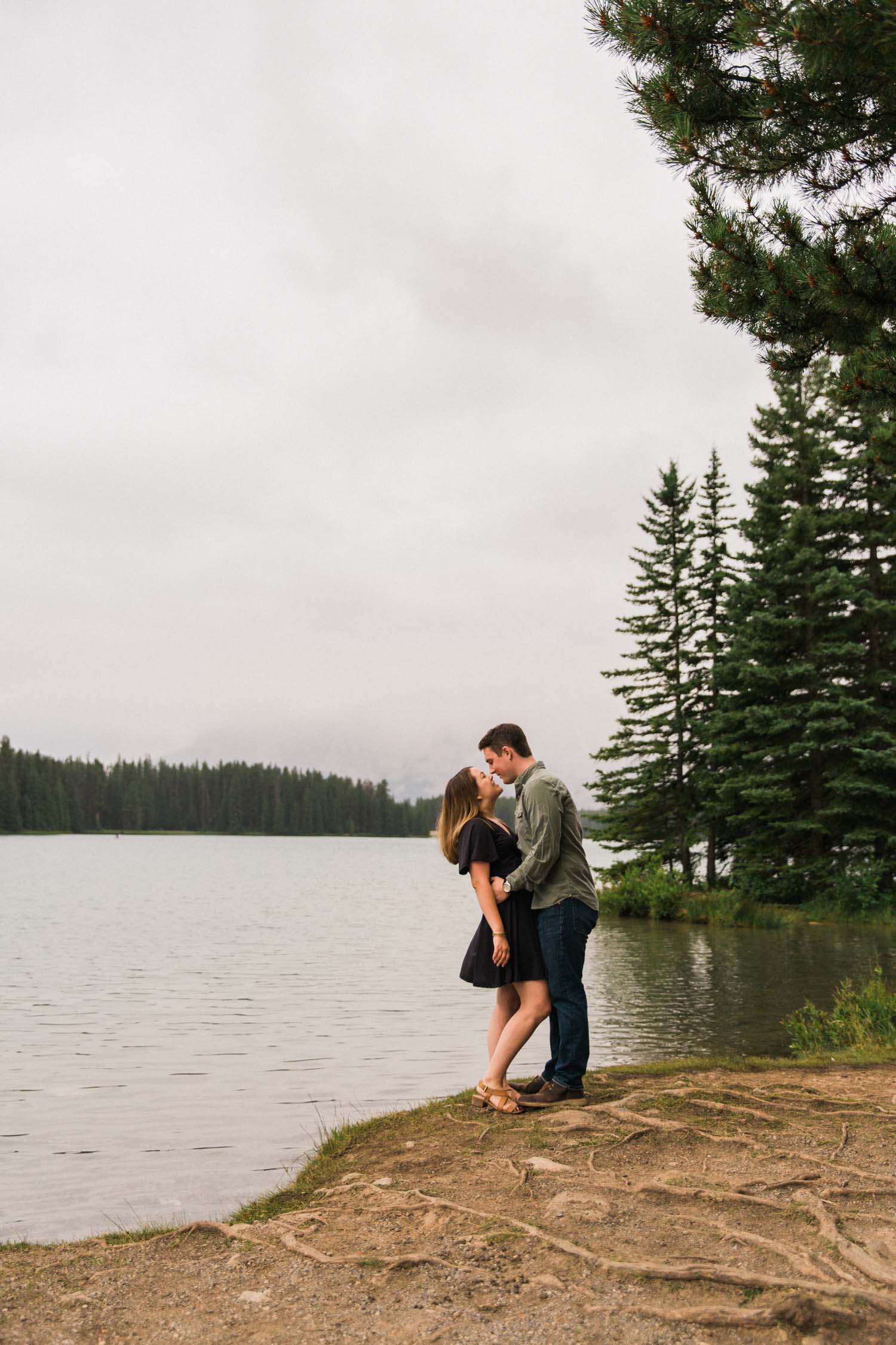Camping on Vacation Engagement Photographer Jennie Guenard Photography