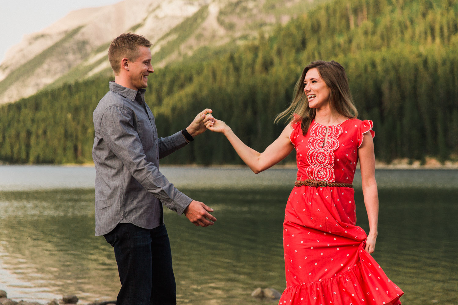 Vacation Anniversary Shoot in Banff, Canada.  Mountain Adventure Photos by Photographer Jennie Guenard