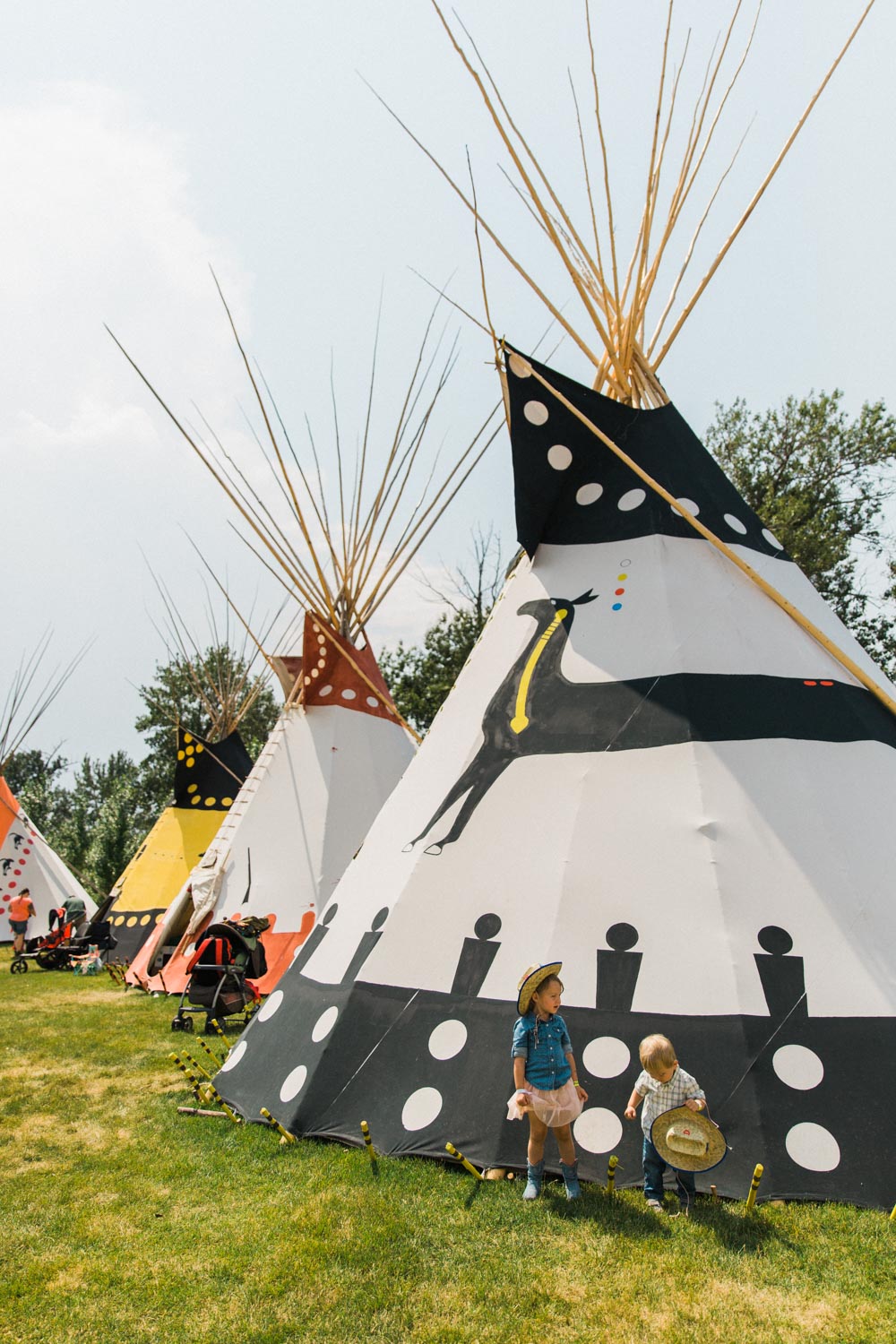 What to do with kids at the Calgary Stampede Guide, Jennie Guenard Photography