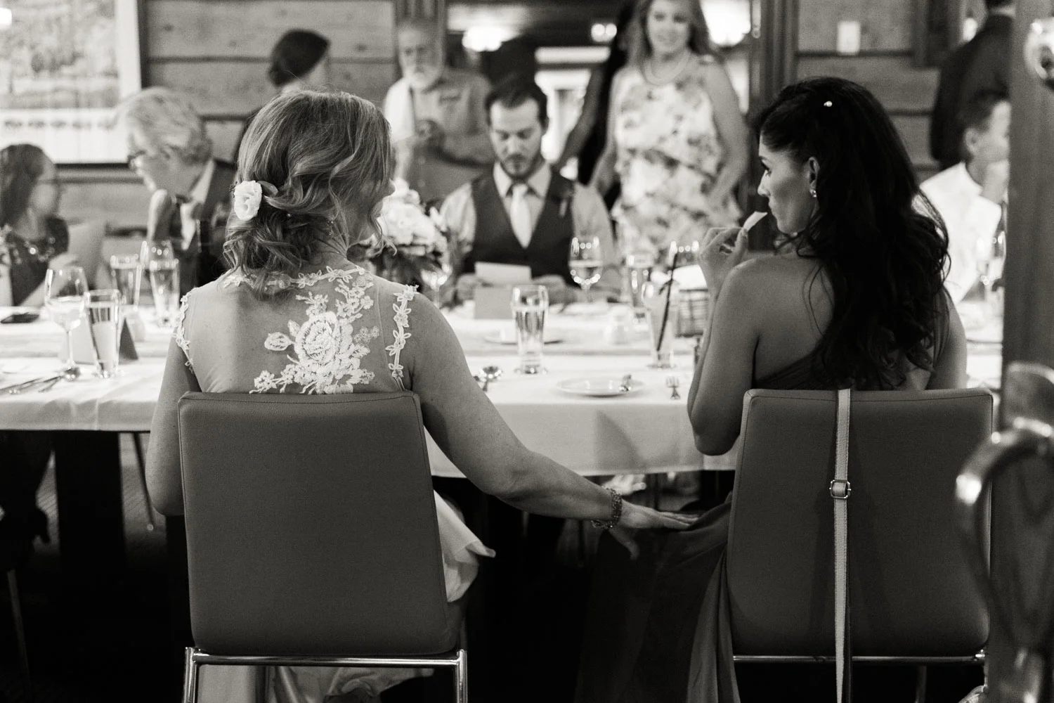 Emerald Lake Lodge Intimate Wedding Photographer Jennie Guenard Photography British Columbia