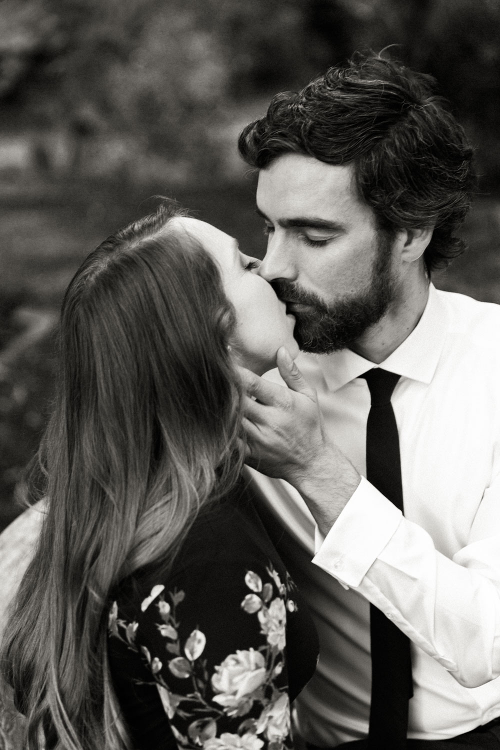 Downtown Calgary Engagement Shoot Elbow Photographer Jennie Guenard Photography