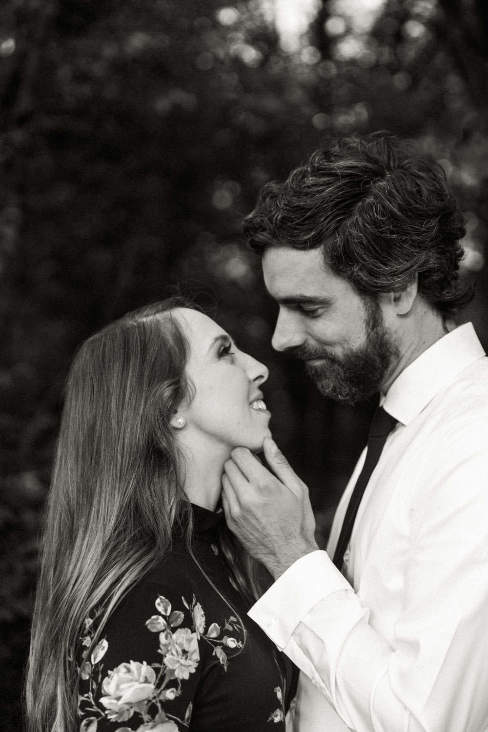 Downtown Calgary Engagement Shoot Elbow Photographer Jennie Guenard Photography