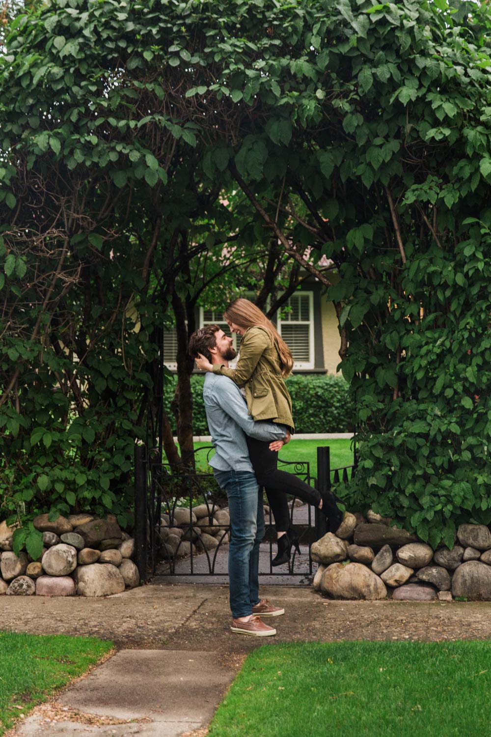 Downtown Calgary Engagement Shoot Elbow Photographer Jennie Guenard Photography