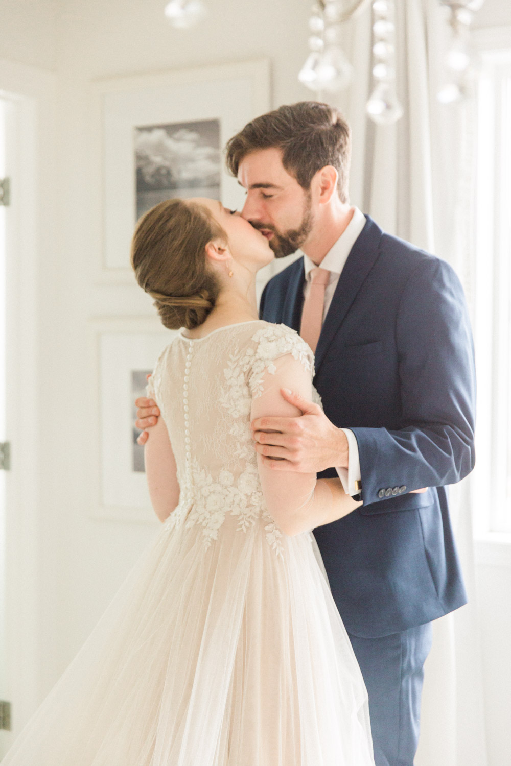 Banff Canmore Calgary Autumn Mountain Wedding Photographer Jennie Guenard Photography