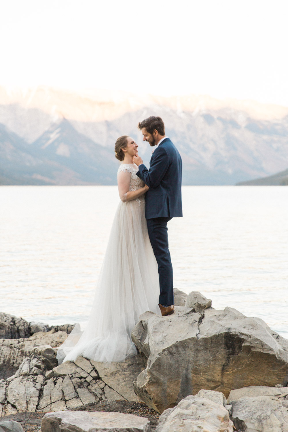 Banff Canmore Calgary Autumn Mountain Wedding Photographer Jennie Guenard Photography