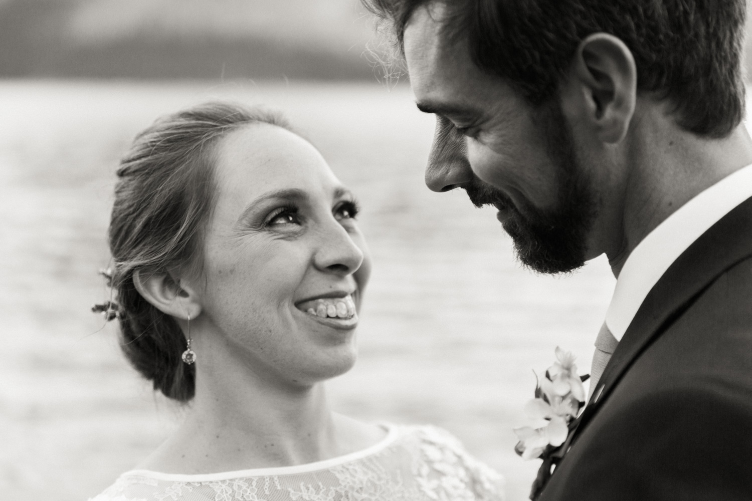 Banff Canmore Calgary Autumn Mountain Wedding Photographer Jennie Guenard Photography