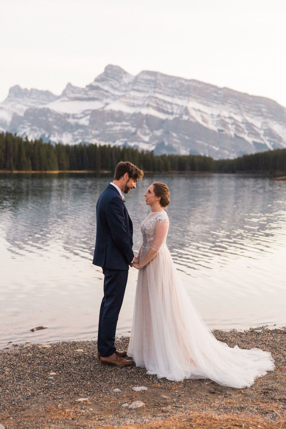 Banff Canmore Calgary Autumn Mountain Wedding Photographer Jennie Guenard Photography