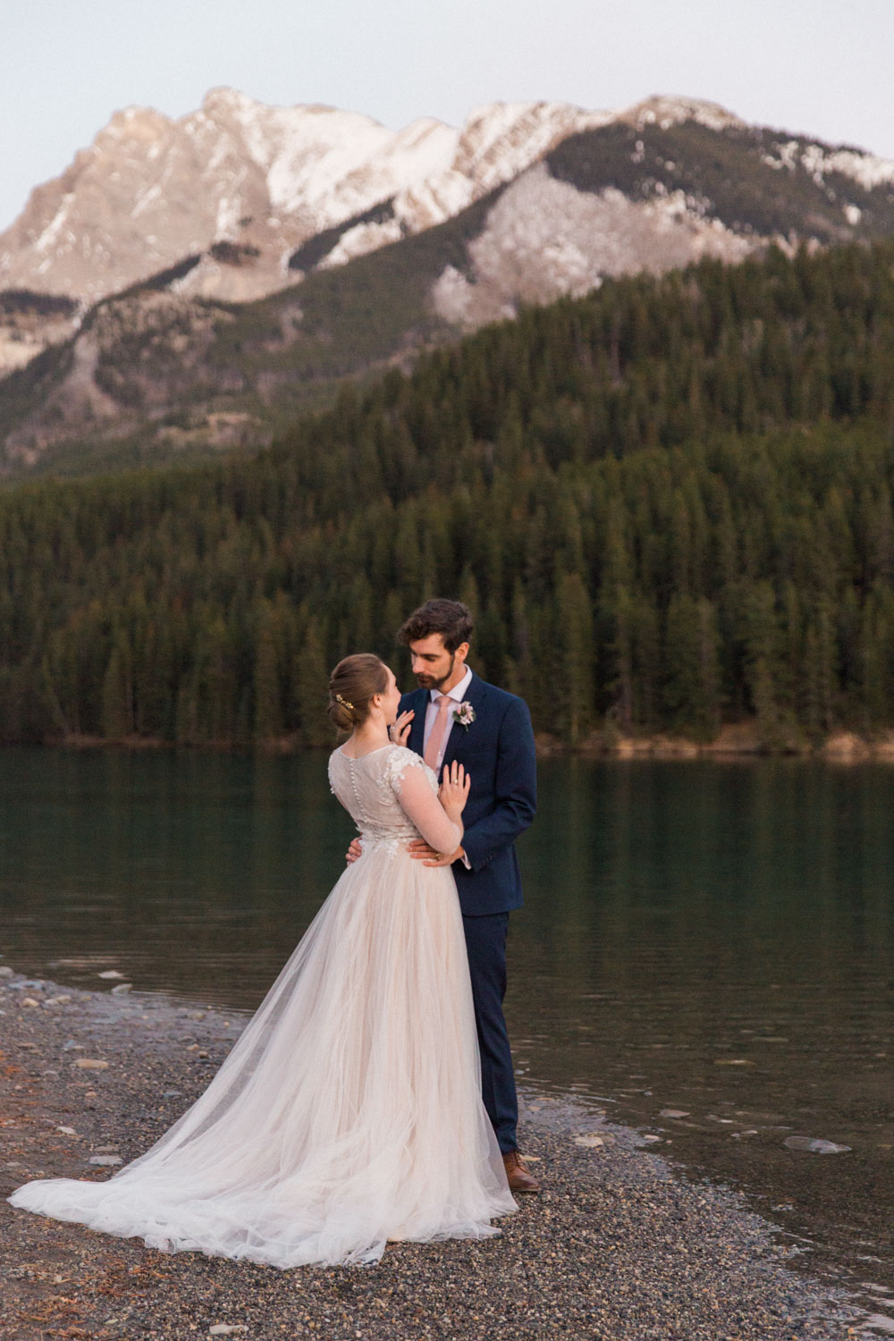 Banff Canmore Calgary Autumn Mountain Wedding Photographer Jennie Guenard Photography