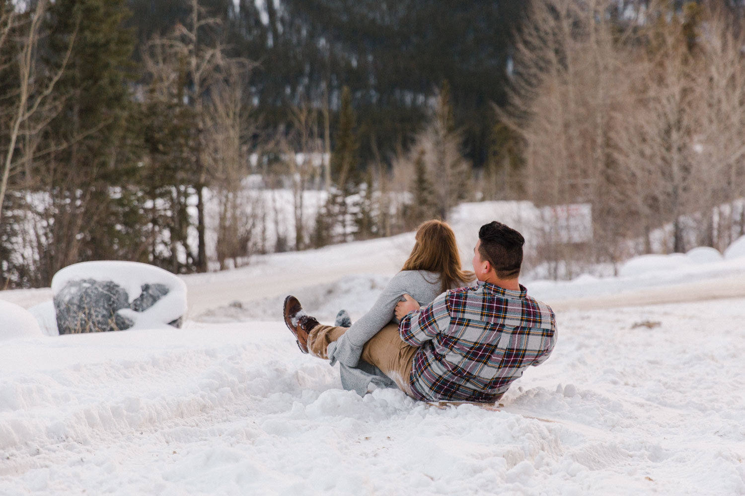 Canmore Mountain Maternity Shoot Calgary Photographer Jennie Guenard Photography