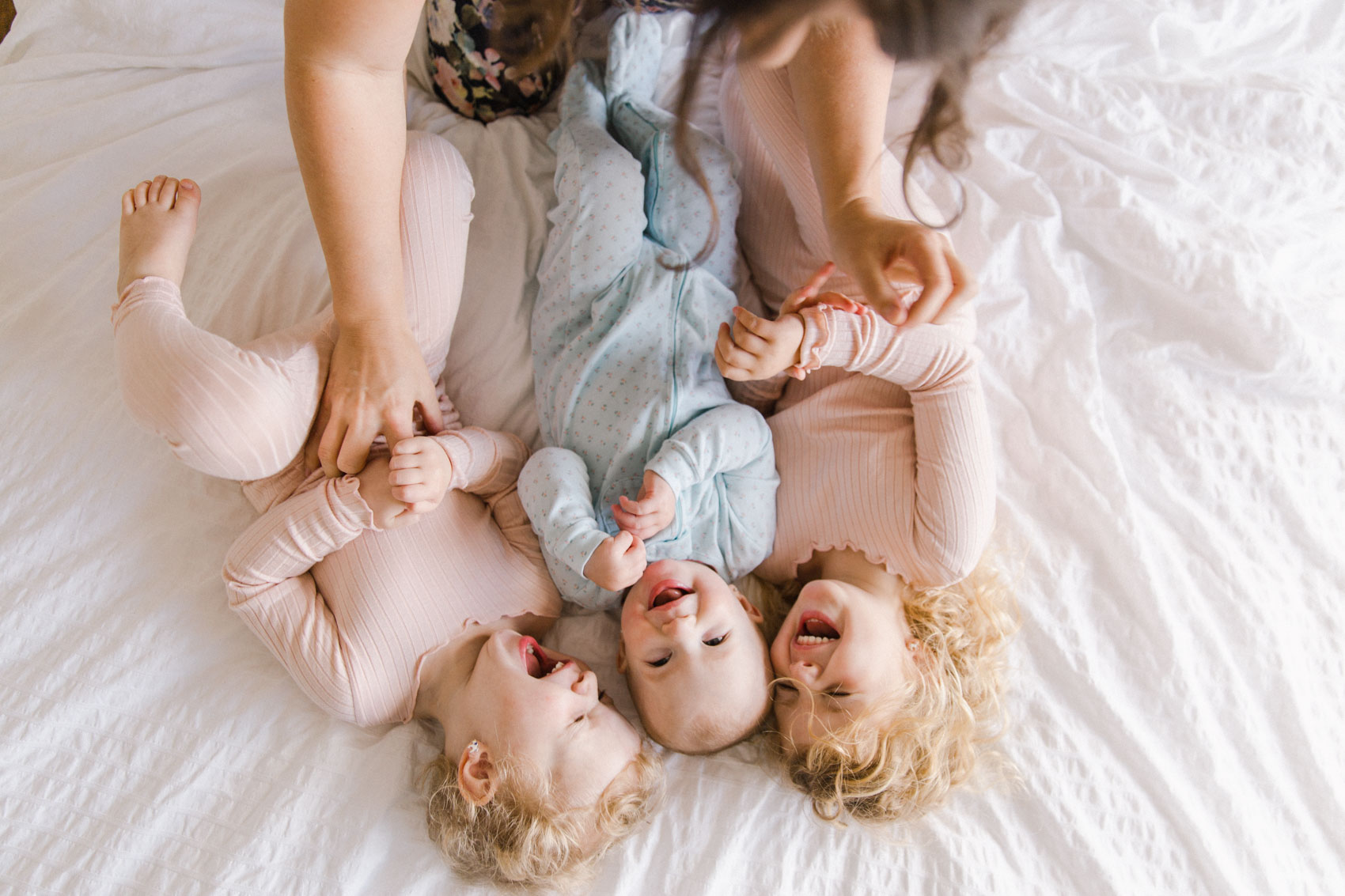 Calgary Motherhood Shoot Lifestyle Photographer Jennie Guenard Photography