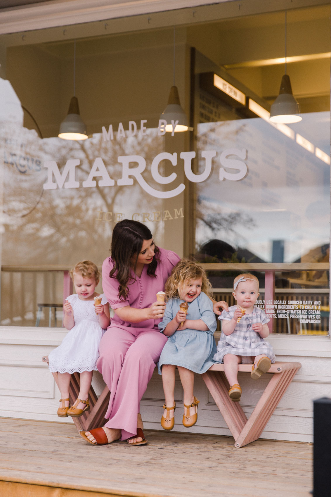 Calgary Motherhood Shoot Lifestyle Photographer Jennie Guenard Photography Made by Marcus