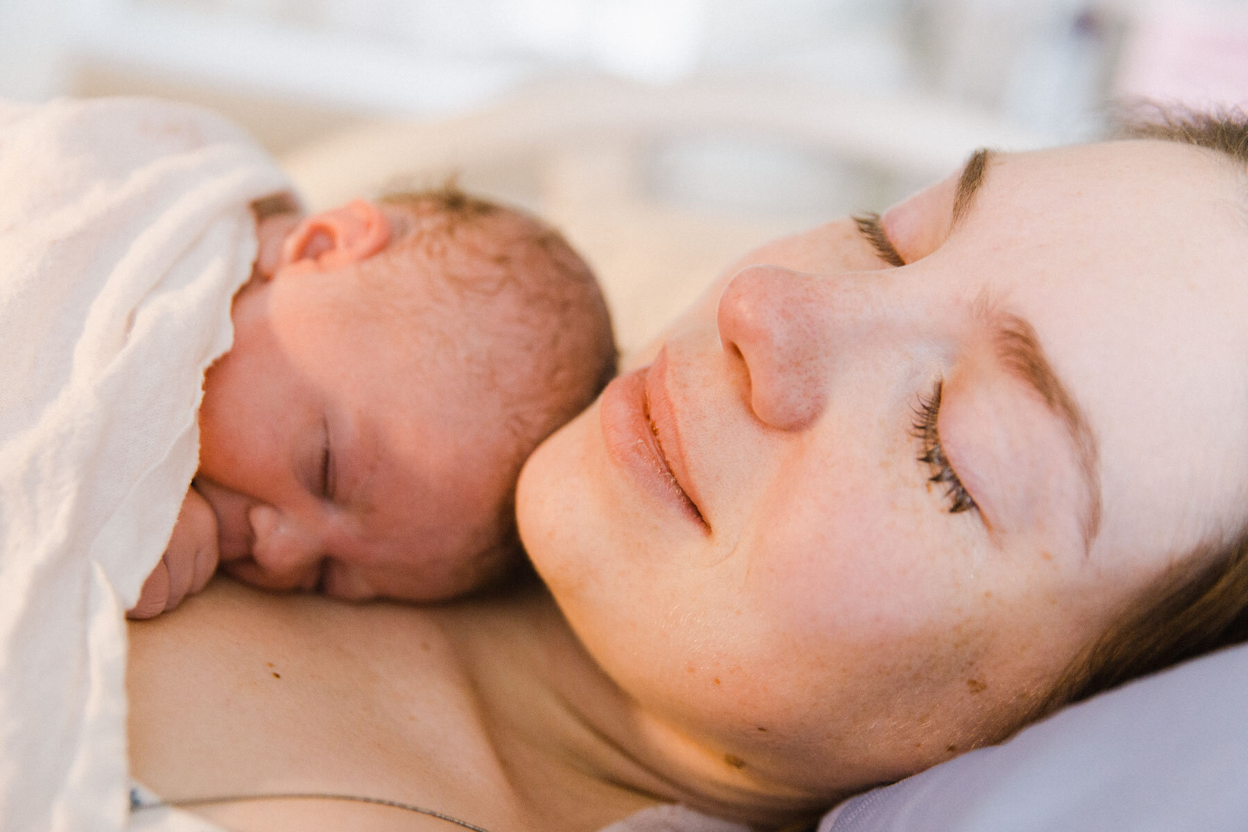 DIY Birth Photography During Coronavirus, 15 must have birth photos, Calgary Photographer