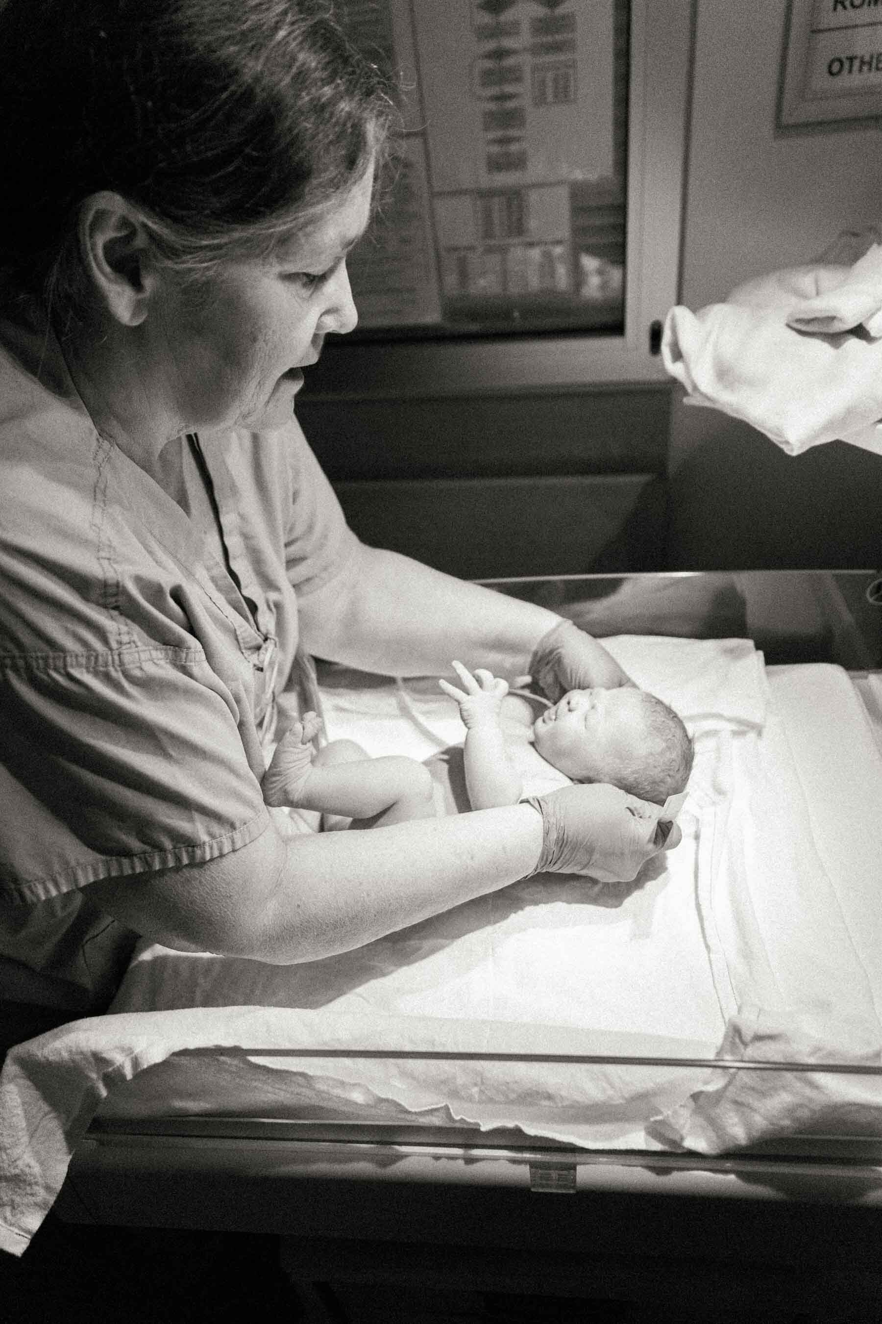 DIY Birth Photography During Coronavirus, 15 must have birth photos, Calgary Photographer