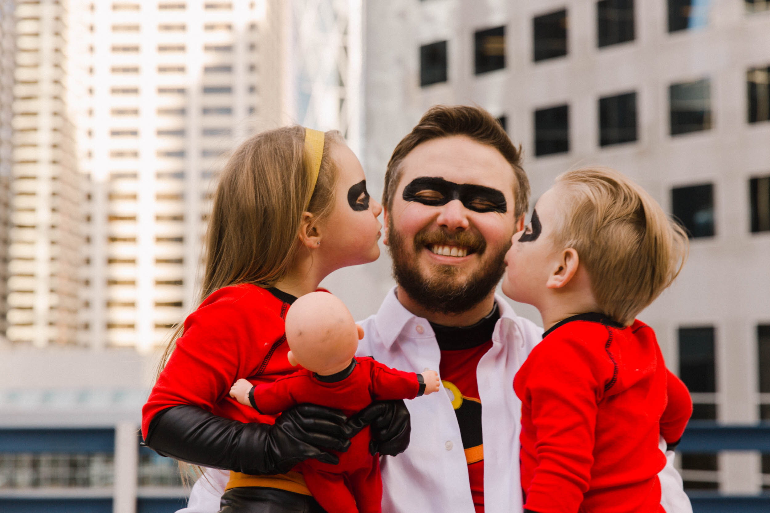 4 Family Halloween Costume Ideas for families of 4 or 5 Calgary Photographer Halloween mini Sessions