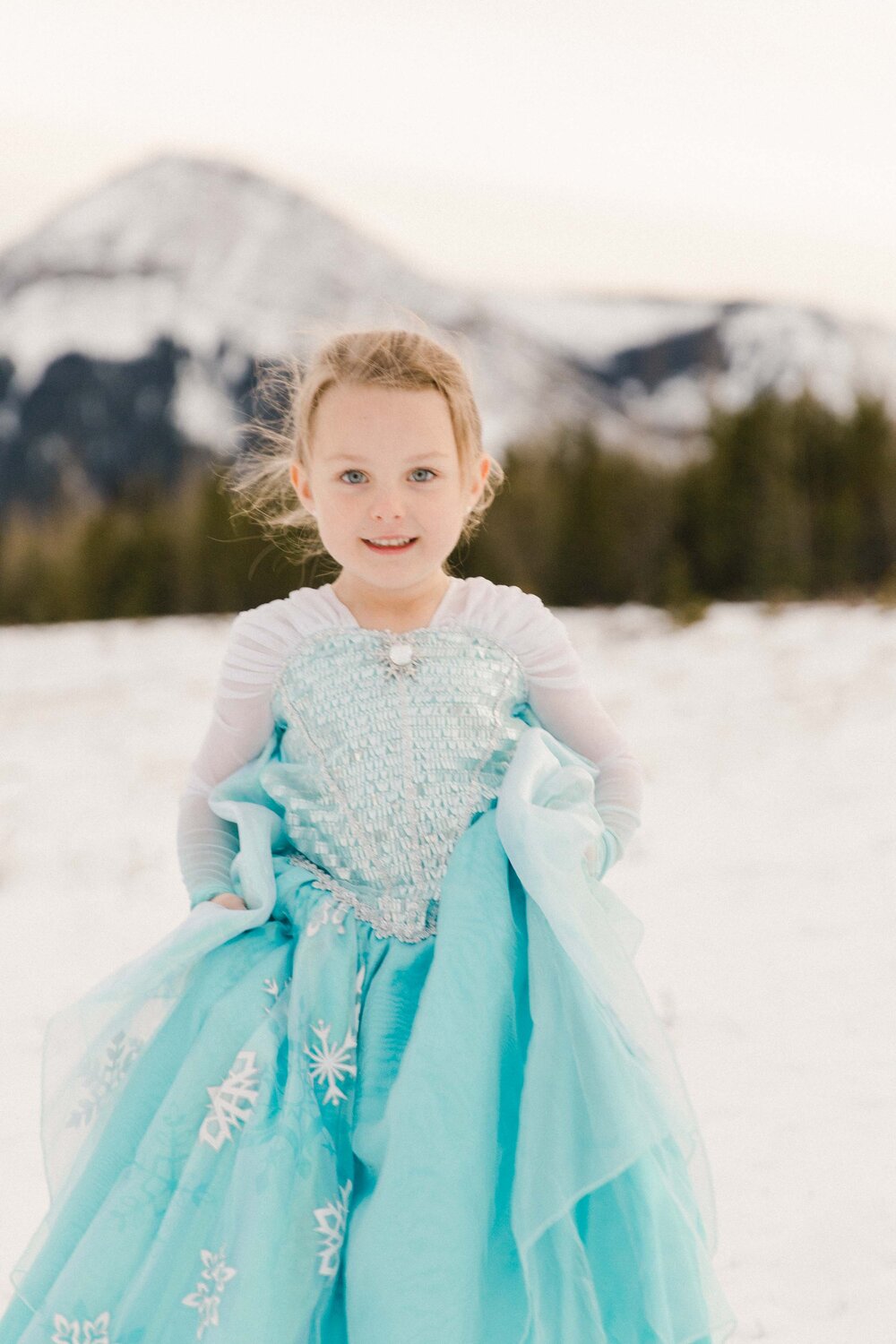 4 Family Halloween Costume Ideas for families of 4 or 5 Calgary Photographer Halloween mini Sessions