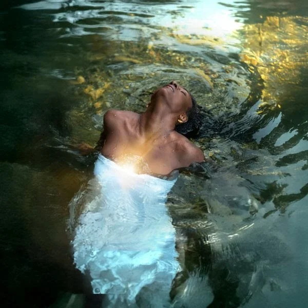 Jah9 releases 'Open Heart Project'